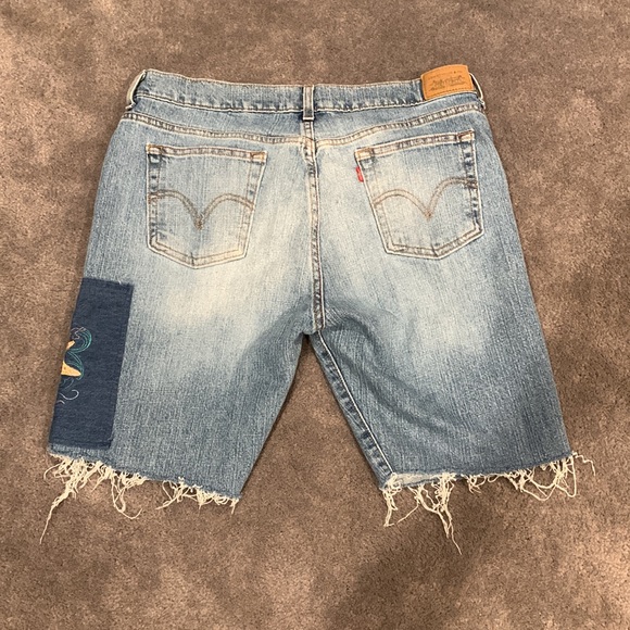 Levis Patchwork Bootcut Jorts - Picture 3 of 7